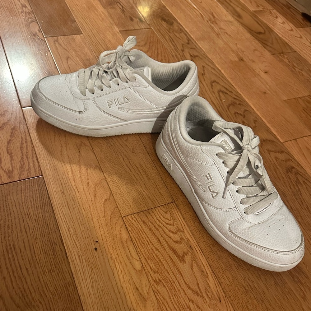 Fila Classic White Sneakers